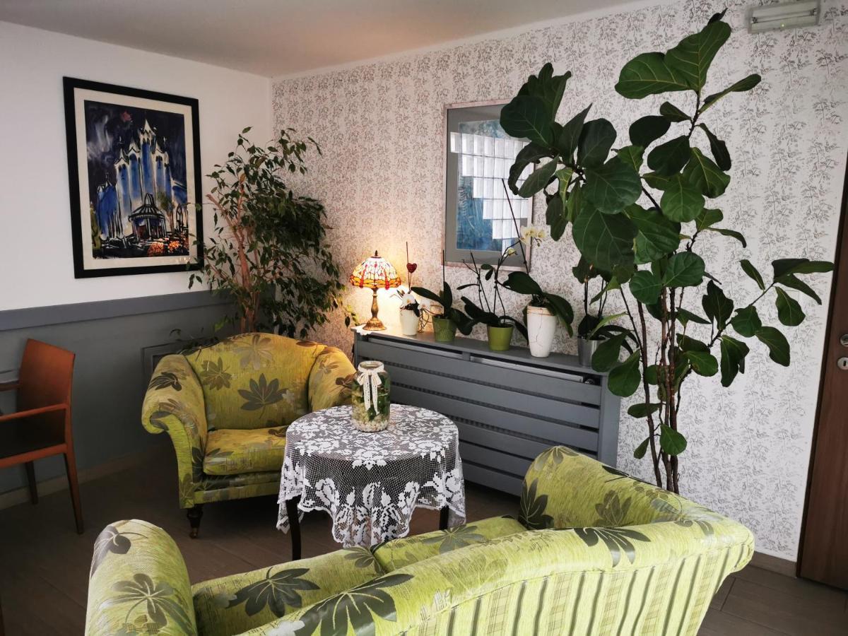 Piroska Villa ヘーヴィーズ エクステリア 写真